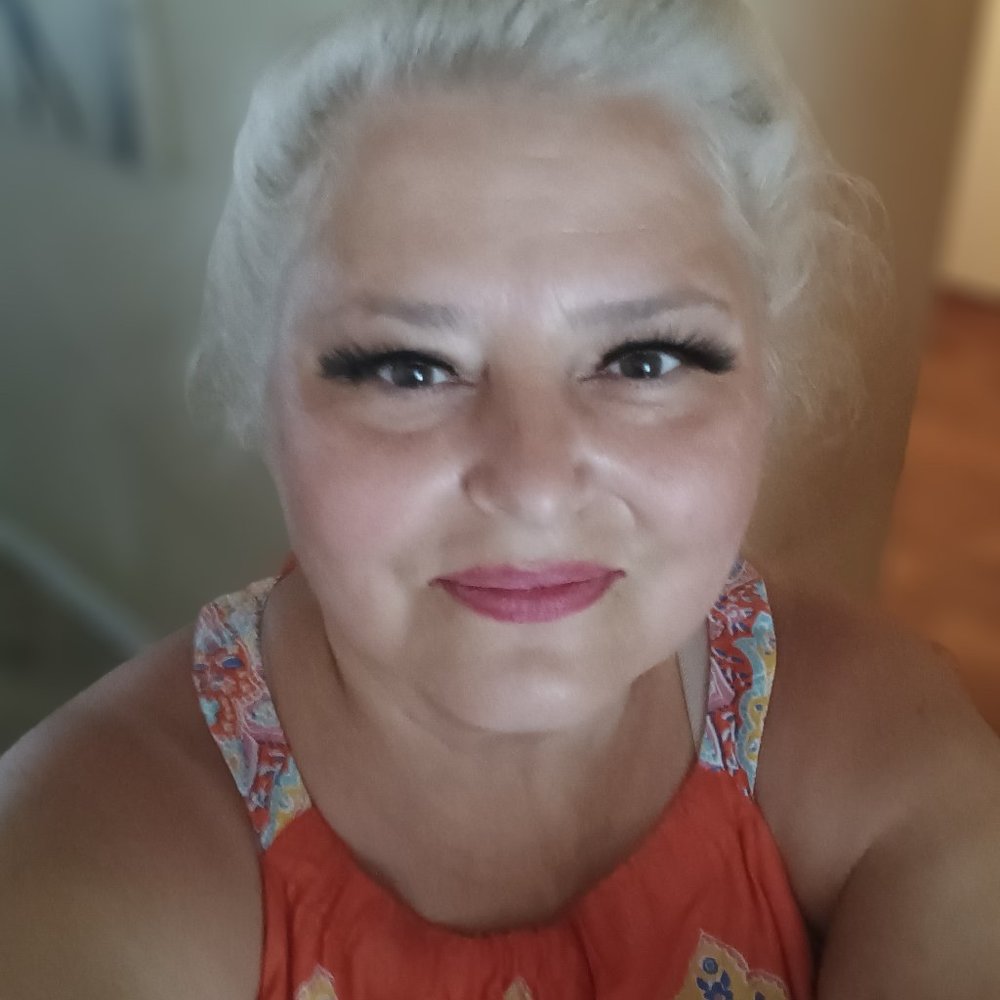 Meet your Posher, Deb